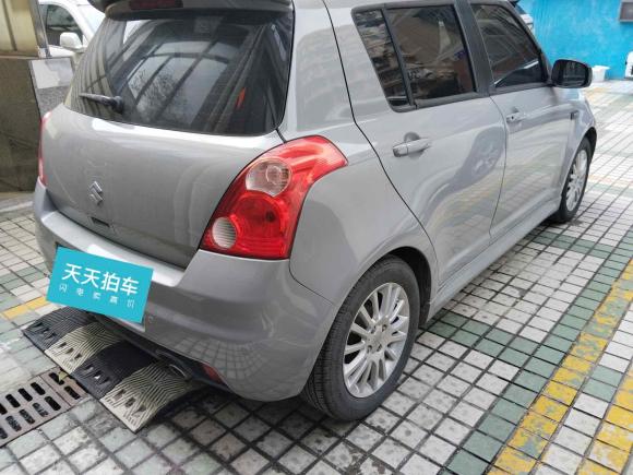 [南京·苏A] 二手铃木雨燕2011款 1.5L 手动时尚版