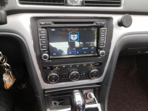 [上海·苏C] 二手大众帕萨特2014款 1.8TSI DSG尊荣版