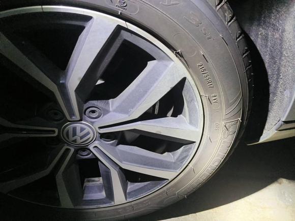 [上海·沪B] 二手大众迈腾2017款 330TSI DSG 尊贵型