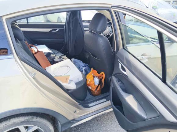 [上海·苏U] 二手吉利汽车远景S12018款 1.5L 手动锋享型