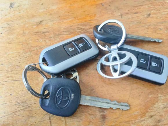 [上海·沪A] 二手丰田汉兰达2012款 2.7L 两驱5座精英版