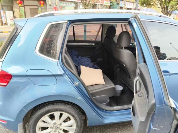 [成都·琼A] 二手大众高尔夫·嘉旅2016款 230TSI 自动进取型