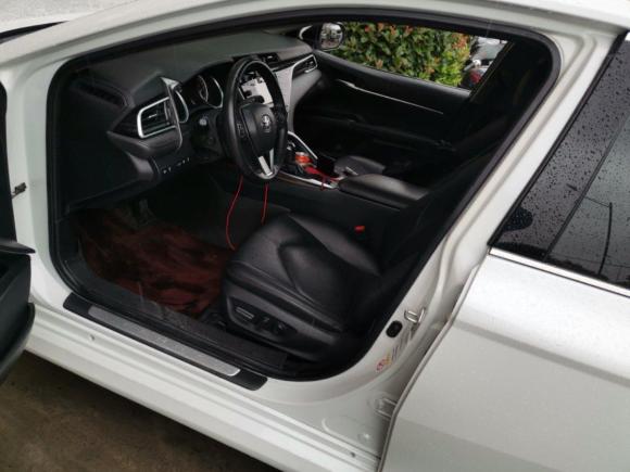 [上海·沪F] 二手丰田凯美瑞2018款 2.0G 豪华版