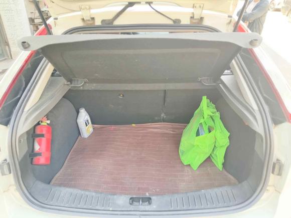 [西安·陕A] 二手福特福克斯2013款 两厢经典 1.8L 自动百万纪念版