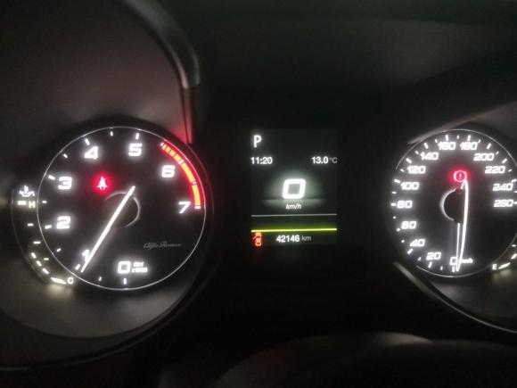 [成都·川A] 二手阿尔法·罗密欧Giulia朱丽叶2017款 2.0T 200HP 精英版