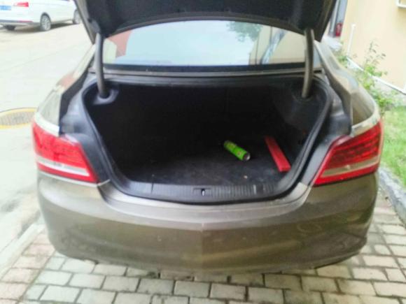 [上海·沪A] 二手别克君越2013款 2.4L SIDI精英舒适型