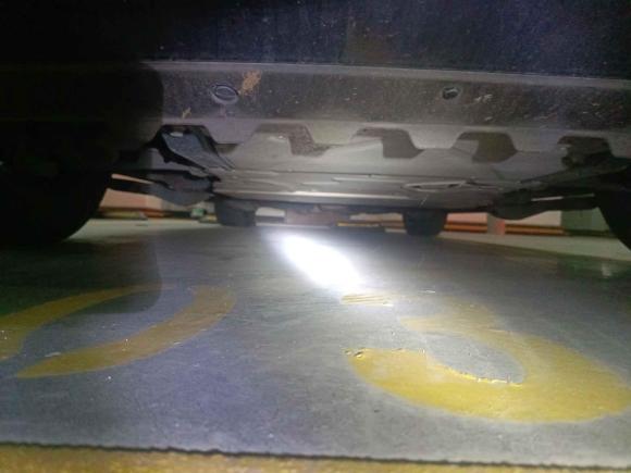 [广州·粤A] 二手路虎揽胜运动版2022款 3.0 L6 耀黑版