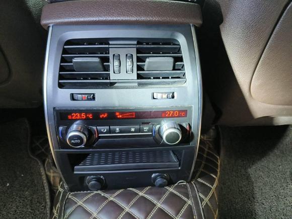 [成都·川A] 二手宝马宝马5系GT2014款 528i 豪华型