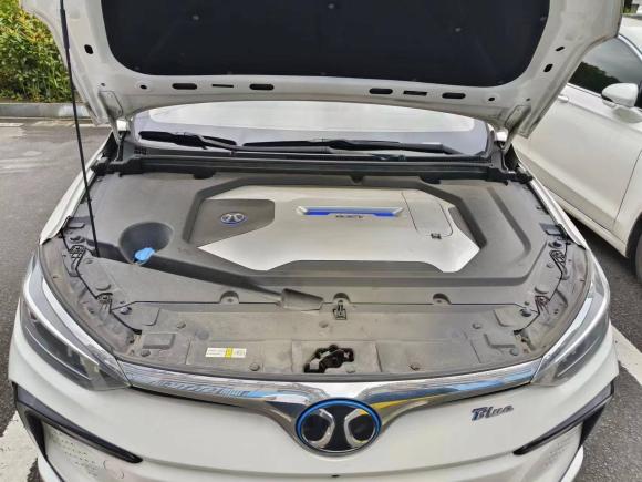 [宁波·浙B] 二手北京汽车北京EU52018款 R500 智风版