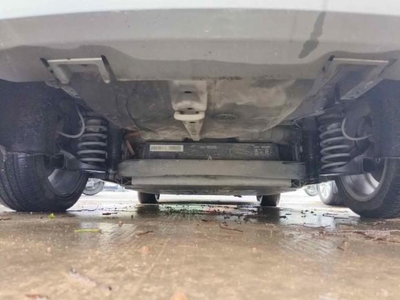 [深圳·粤B] 二手北汽新能源北京EU52018款 R500 智风版