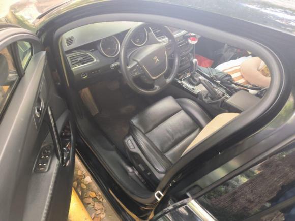 [上海·沪A] 二手标致标致5082011款 2.3L 自动旗舰版