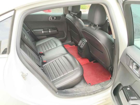 [成都·川A] 二手雪铁龙雪铁龙C62017款 改款 350THP 豪华型