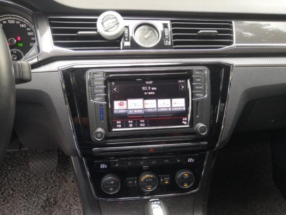 [上海·沪B] 二手大众帕萨特2017款 330TSI DSG御尊版