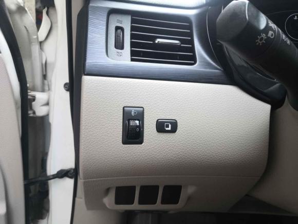 [广州·粤A] 二手日产骐达TIIDA2011款 1.6L CVT舒适型