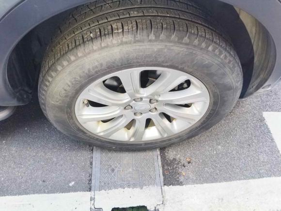 [上海·沪D] 二手路虎发现神行2018款 240PS SE版