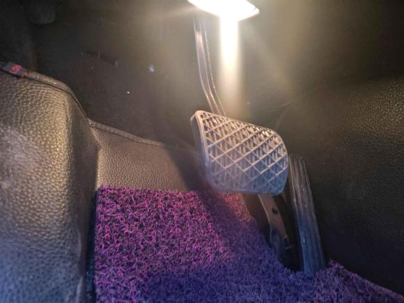 [北京·辽C] 二手奔驰奔驰C级2018款 C 200 运动版