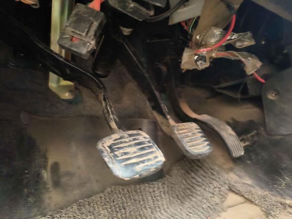 [青岛·鲁U] 二手江铃宝典2016款 2.8T新超值柴油两驱加长货基本型长JX493ZLQ4F