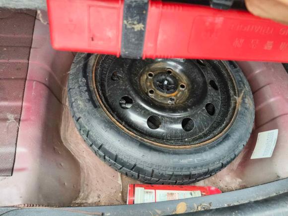 [成都·川A] 二手别克英朗2015款 15N 手动精英型