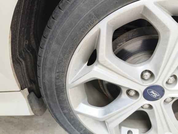 [北京·冀G] 二手福特福克斯2012款 两厢 2.0L 手动豪华运动型