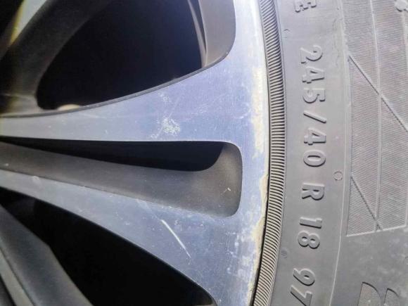 [济南·鲁F] 二手奔驰奔驰C级2015款 C 200 L 4MATIC