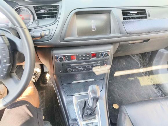 [武汉·鄂A] 二手雪铁龙雪铁龙C52014款 1.6T 自动尊享型