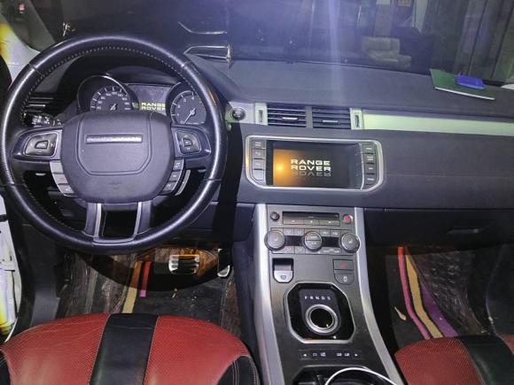 [西安·陕U] 二手路虎揽胜极光2013款 2.0T 5门耀动版