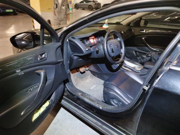 [上海·沪A] 二手雪铁龙雪铁龙C52012款 2.3L 自动尊贵型