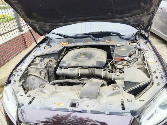 [南通·苏A] 二手捷豹捷豹XJ2014款 XJL 2.0T 两驱典雅商务版