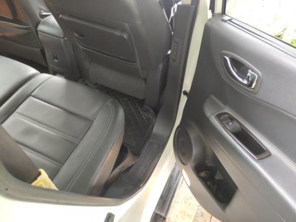 [广州·粤A] 二手雷诺科雷傲2013款 2.5L 两驱舒适版