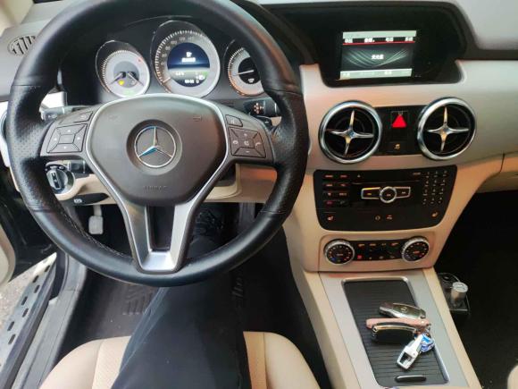 [青岛·鲁B] 二手奔驰奔驰GLK级2013款 改款 GLK 300 4MATIC 时尚型