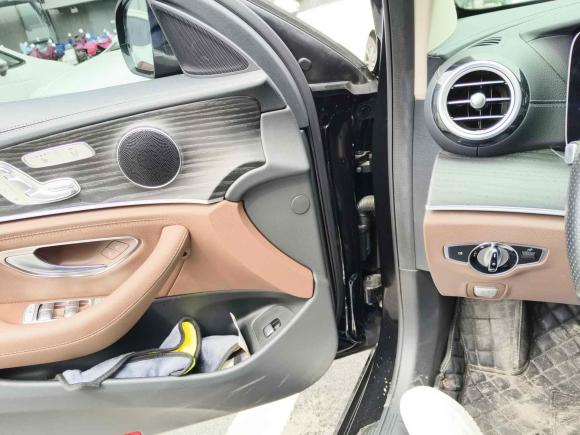 [苏州·苏U] 二手奔驰奔驰E级2020款 改款 E 300 L 运动时尚型