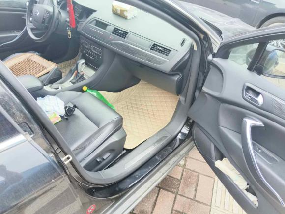 [无锡·苏B] 二手雪铁龙雪铁龙C52012款 2.3L 自动尊驭型