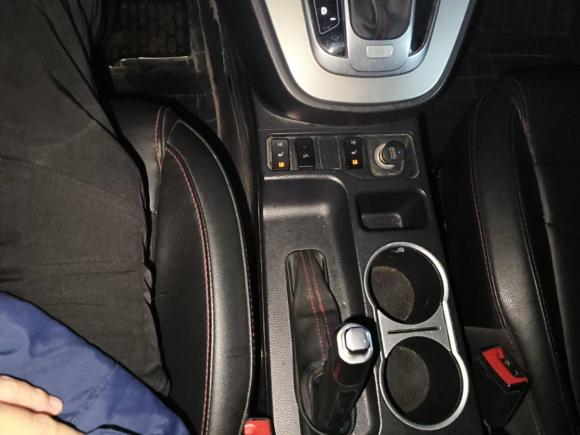 [合肥·皖A] 二手哈弗哈弗H62017款 红标 运动版 1.5T 自动两驱豪华型