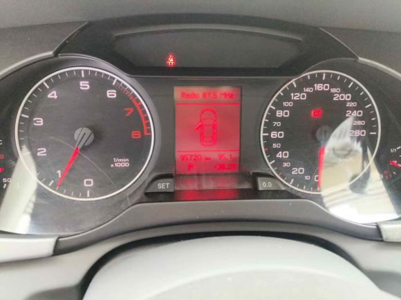 [嘉兴·浙C] 二手奥迪奥迪A4L2010款 2.0 TFSI 标准型