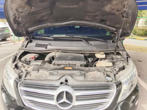 [上海·沪D] 二手奔驰奔驰V级2018款 V 260 L 尊贵加长版 国V