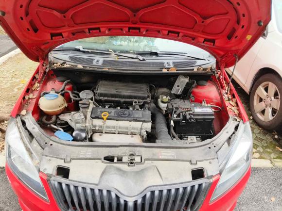 [上海·鄂R] 二手斯柯达晶锐2014款 1.6L 手动Sport版