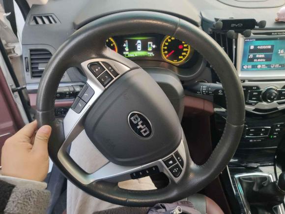 [南通·苏F] 二手比亚迪速锐2016款 1.5L 手动精英型