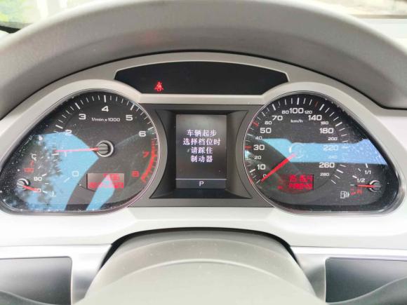 [无锡·苏B] 二手奥迪奥迪A6L2011款 2.8 FSI 舒适型