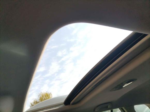 [上海·沪D] 二手起亚佳乐2011款 2.0L 7座自动舒适版