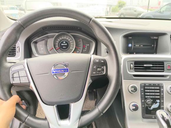 [北京·京N] 二手沃尔沃沃尔沃S602017款 S60L T3 智进版