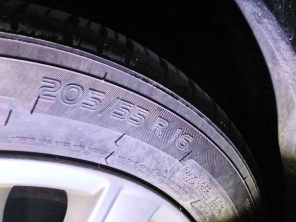 [成都·川A] 二手大众速腾2014款 改款 1.4TSI 手动豪华型