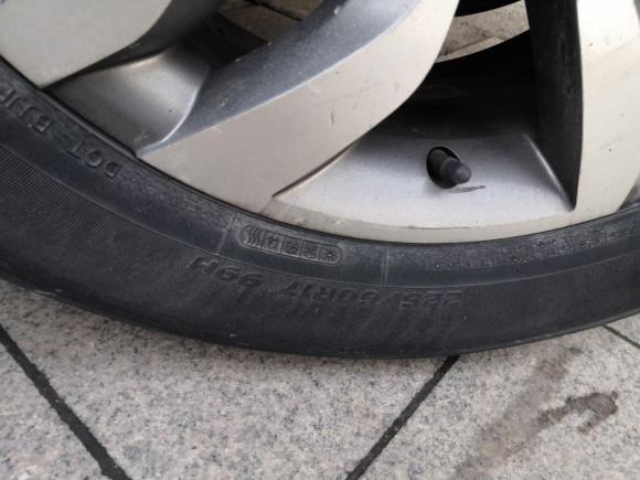 [无锡·苏E] 二手北汽威旺北汽威旺S502016款 1.5T CVT欢动尊贵型