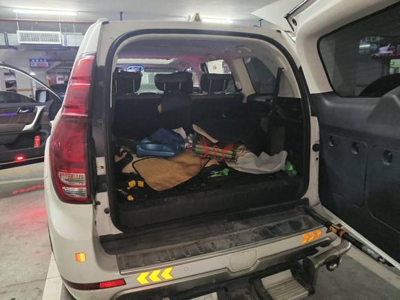 [西安·陕A] 二手哈弗哈弗H92016款 2.0T 四驱精英型 7座