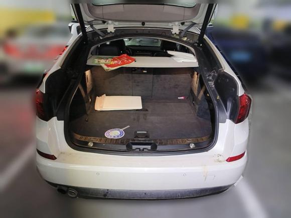 [上海·沪D] 二手宝马宝马5系GT2015款 528i 领先型