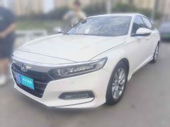 [青岛·鲁B] 本田雅阁2018款 260TURBO 豪华版 国VI