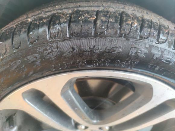 [南京·苏A] 二手捷豹捷豹XEL2022款 2.0T 250PS R-DYNAMIC S进取运动版