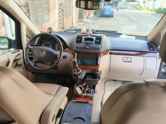 [佛山·粤X] 二手奔驰唯雅诺2010款 2.5L 尊贵版