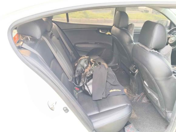 [南昌·赣A] 二手起亚起亚K42014款 1.8L 自动DLX