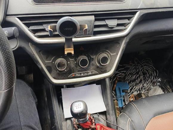 [湖州·浙E] 二手五菱汽车五菱宏光S32019款 1.5L 手动舒适型 国VI