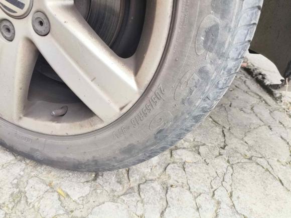 [上海·豫Q] 二手大众途安2015款 1.4T DSG舒适版5座